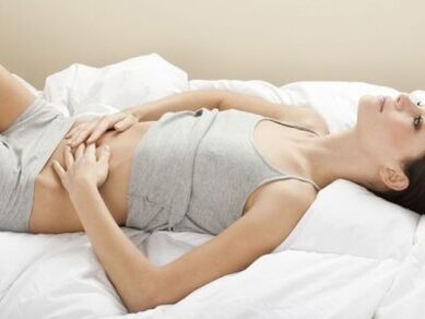 Nausea and abdominal discomfort caused by worms